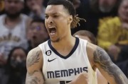 开云中心-贝弗利悼念克拉克：为克拉克的家人祈祷，太让人难受了